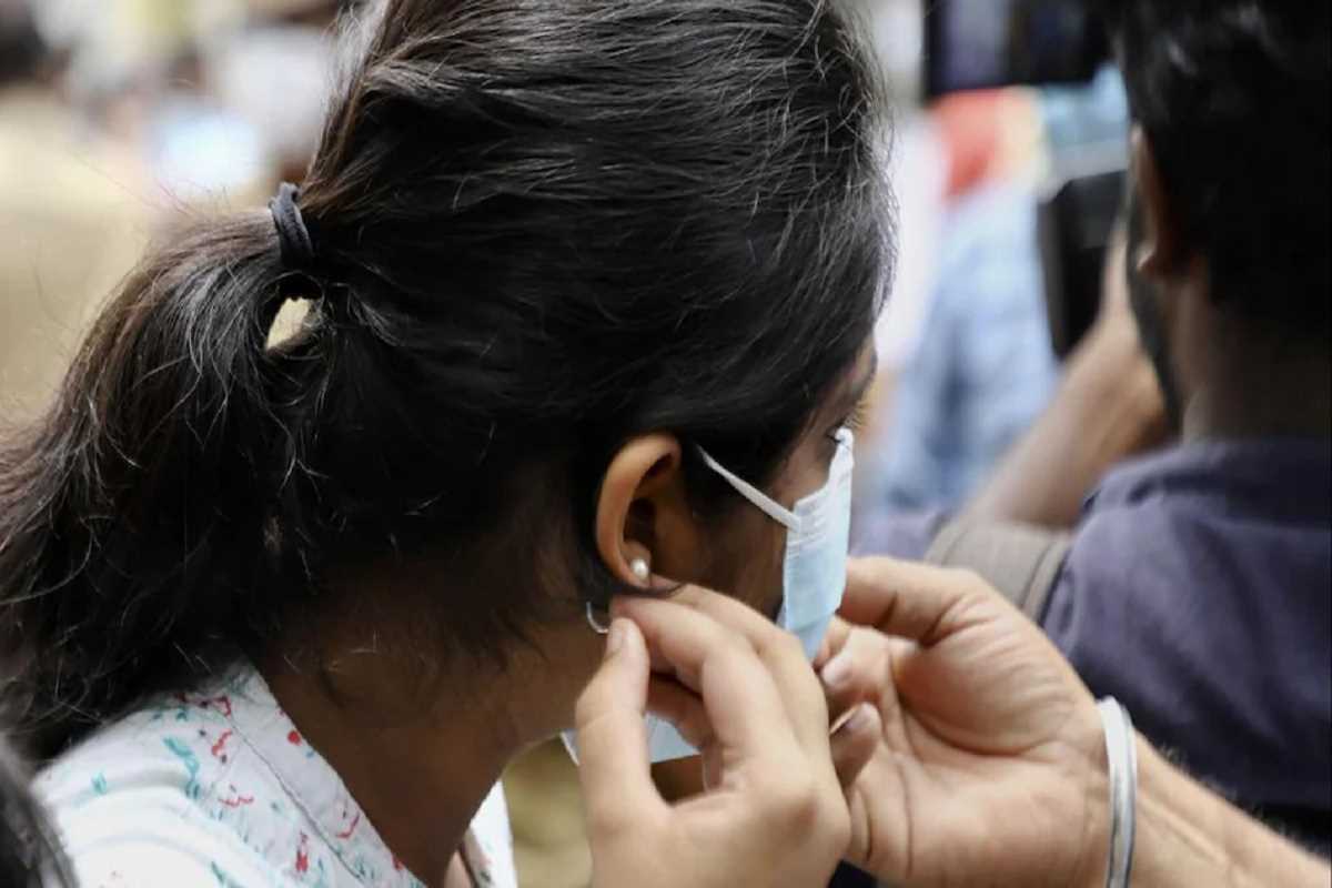 नीट परीक्षा: जांच के नाम पर छात्राओं के इनरवियर उतरवाने के आरोप